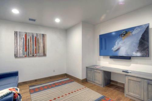 20 Vermillion Drive