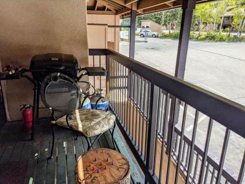 1 Br Angelhaus #211