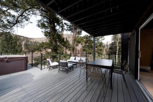 49330 Highway 550