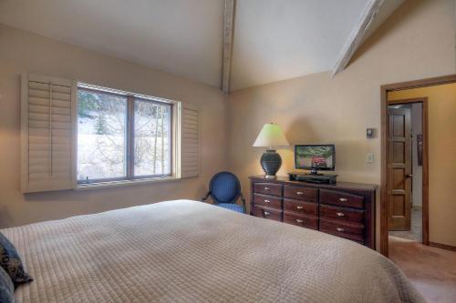 Cascade Village 35