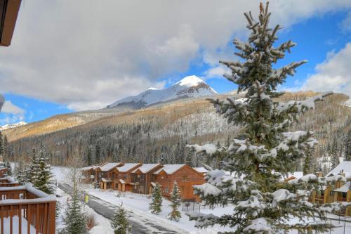 Cascade Village 35
