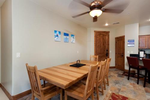 Peregrine Point 205