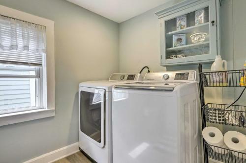 Bright And Airy Waterford Duplex - Porch And Deck