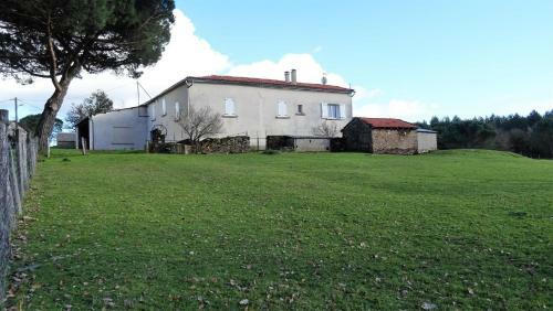 Les Hirondelles De Montsec