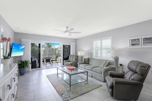 Beach View B-206