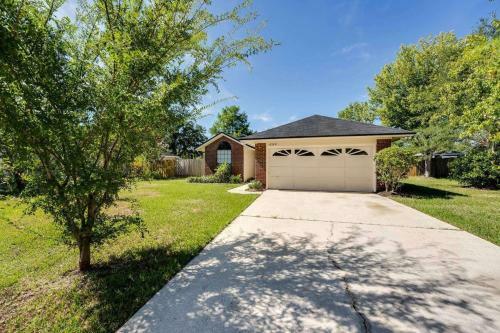 Bermuda Drive Abode
