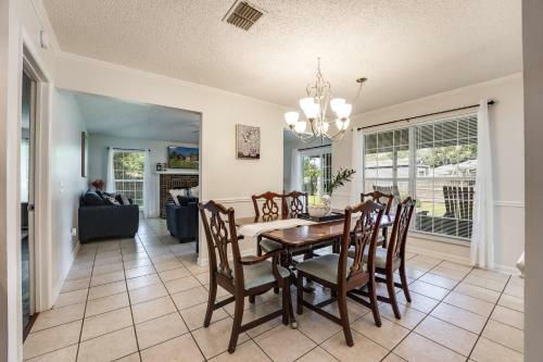 Bermuda Drive Abode