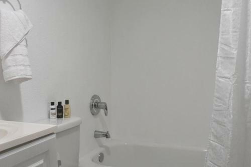 Apartamento 2 Bedroom Beach House,self Check In,free Parking