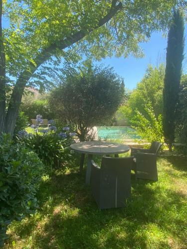 Hostal La Paradoune