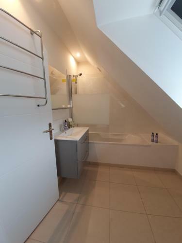 Magnifique Logement � 5mn De La Mer Et Du Golf