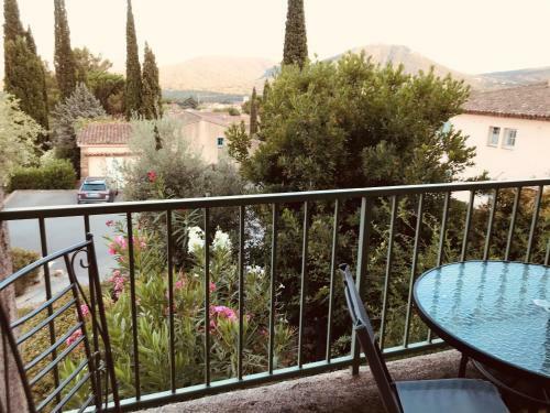 Apartamento La Lazarenco Piscine