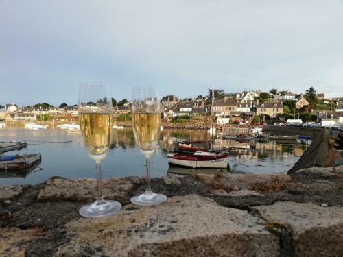 Loguivy Vue Mer Les Pieds Dans L Eau