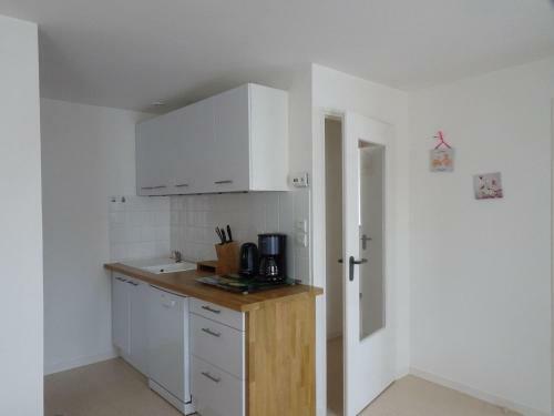 Apartment In Moulec"h Near The Beach