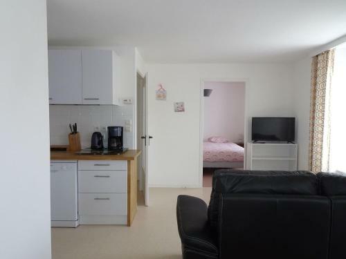 Apartment In Moulec"h Near The Beach