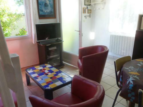 Maison De P�cheur � 100 M De La Mer