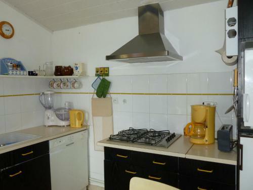 Maison De P�cheur � 100 M De La Mer