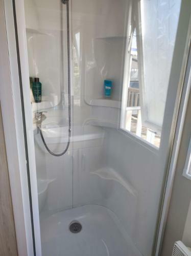 Kerlann 4 Etoiles Mobil Home 3 Chs 1 Sdb Pont Aven