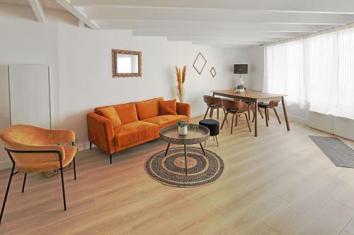 Apartamento Maison De Ville Id�alement Situ�e Plein Centre