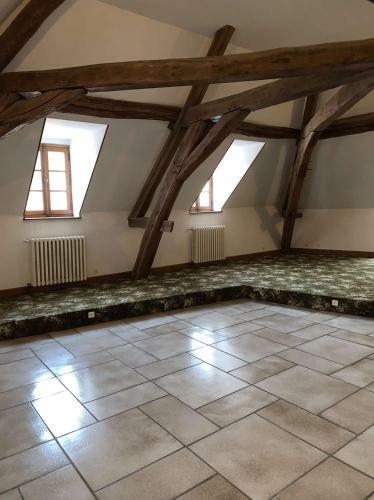 Maison Enti�re Aux Portes Du Canal De Bourgogne