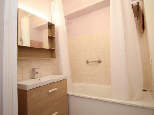Apartamento Studio Port-vendres, 1 Pi�ce, 2 Personnes - Fr-1-309-334