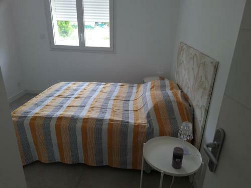 Apartamento Logement Dans Villa Neuve Avec Acc�s Au Jardin