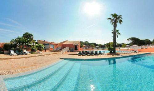 Mobil-home 5 *