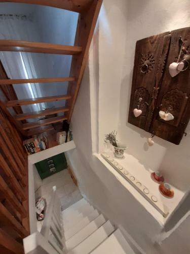 Maisonnette De Charme Avec Petite Terrasse