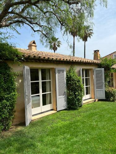 7 Bedroom Luxury Villa Near St. Tropez & Beach