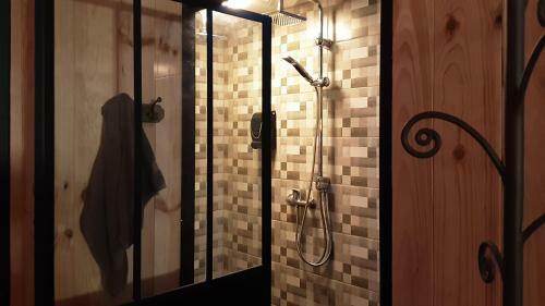 Apartamento Hotel Du Berry - Loveroom Avec Sauna, Hammam, Jacuzzi Privatifs