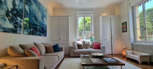 Splendide Villa 6ch � 15min De Lyon