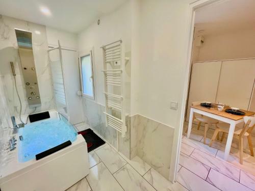 Apartamento Cocon Luxe - Baln�o Au C?ur De Reims