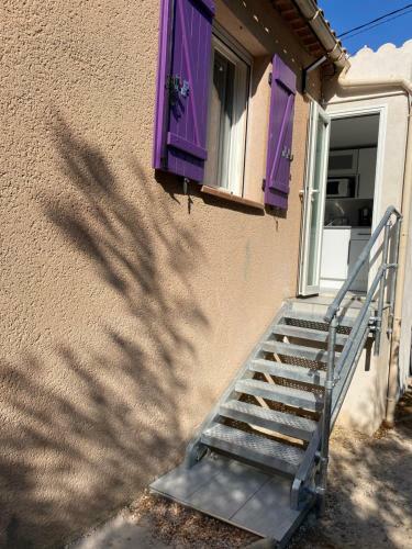 Hostal Gite St Sauveur De Rocbaron