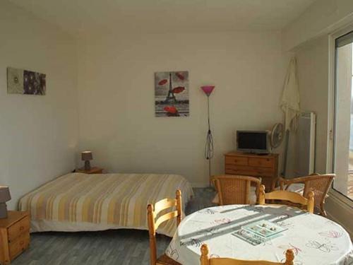 Inviting Apartment In Rochefort With Balcony