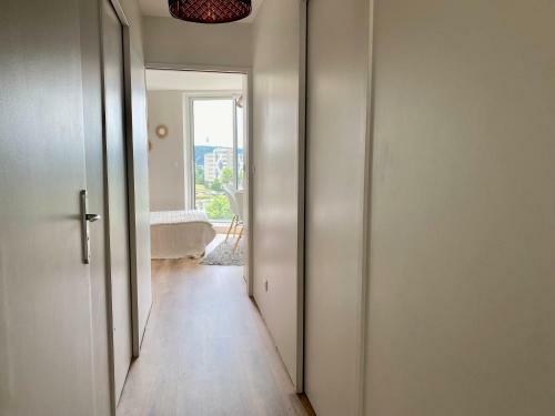 Apartamento Le Panorama : Maison Moderne A Proximit� De Rouen