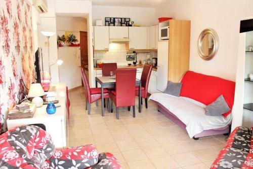 Amiraute Apartment J9