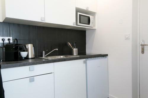 Apartamento Le Rhinoc�ros, T1 Hypercentre Chic Et Cosy, Wifi Par Sovalfi