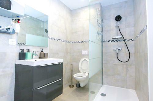 Apartamento Le Rhinoc�ros, T1 Hypercentre Chic Et Cosy, Wifi Par Sovalfi