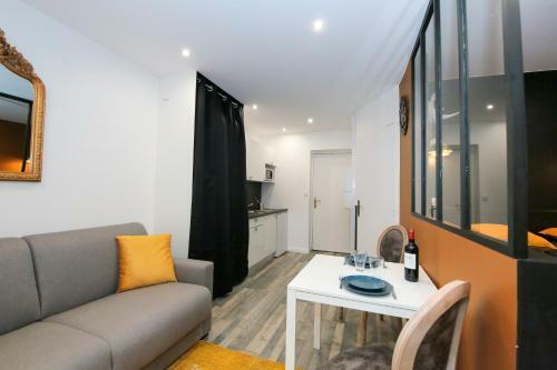 Apartamento Le Rhinoc�ros, T1 Hypercentre Chic Et Cosy, Wifi Par Sovalfi