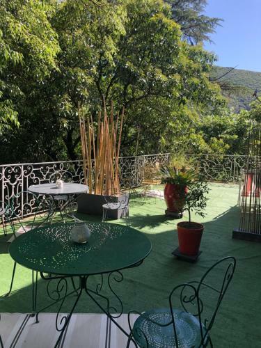 Hostal Les Dames De Saint Florent
