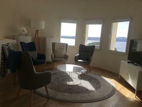 Magnifique Villa Avec Vue Fabuleuse Sur St Tropez! Villa Miremer!