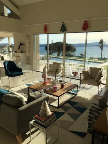 Magnifique Villa Avec Vue Fabuleuse Sur St Tropez! Villa Miremer!