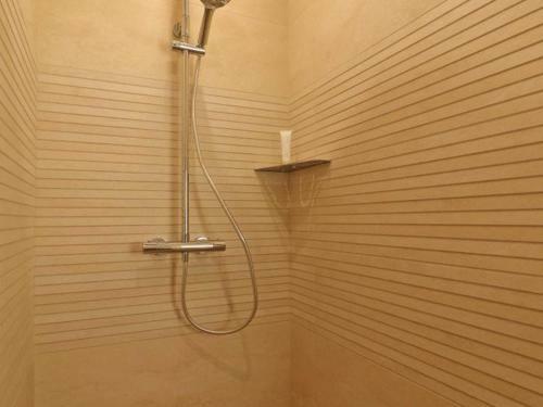 G�te Saint-germain-de-martigny, 4 Pi�ces, 6 Personnes - Fr-1-497-161