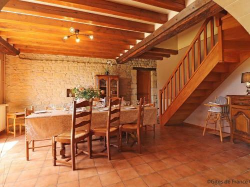 G�te Saint-germain-de-martigny, 4 Pi�ces, 6 Personnes - Fr-1-497-161
