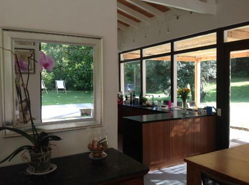 Villa Sur La Pointe De Suzac Et Ses Criques 4* :location � La Semaine
