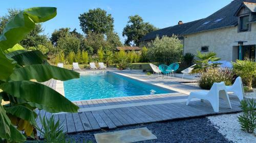 Villa Magnifique Long�re De 400m� Avec Piscine Type Loft