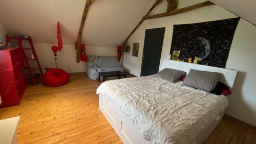 Villa Magnifique Long�re De 400m� Avec Piscine Type Loft
