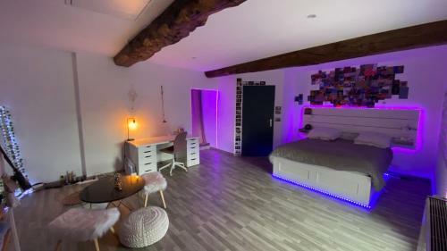 Villa Magnifique Long�re De 400m� Avec Piscine Type Loft