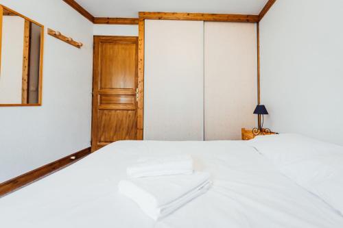 C�lido Apartamento Con Balc�n A 100 M Del Telecabina Bettex