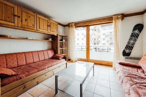 C�lido Apartamento Con Balc�n A 100 M Del Telecabina Bettex