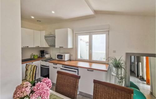 Awesome Home In Saint Hilaire De Riez With 1 Bedrooms
